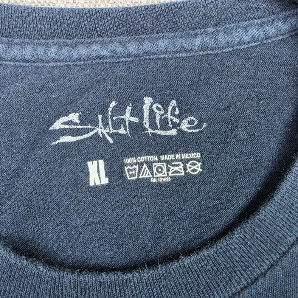 Salt Life Mens XL Dark Blue Orange Skull Fish Hooks Long Sleeve T-Shirt Graphic - Picture 3 of 6